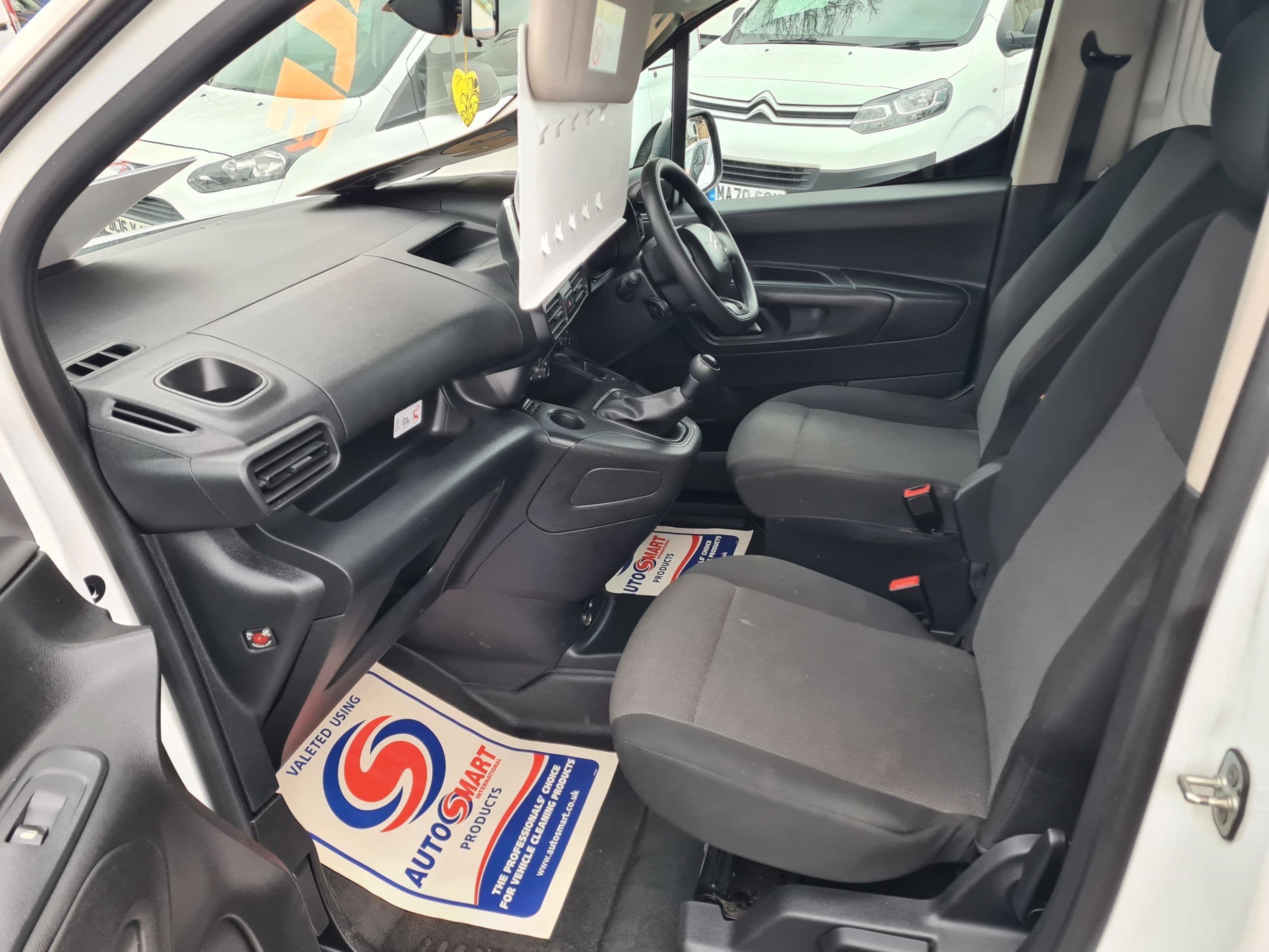 2021 CITROEN BERLINGO, LWB, CREWVAN 5 SEATS - Image 5