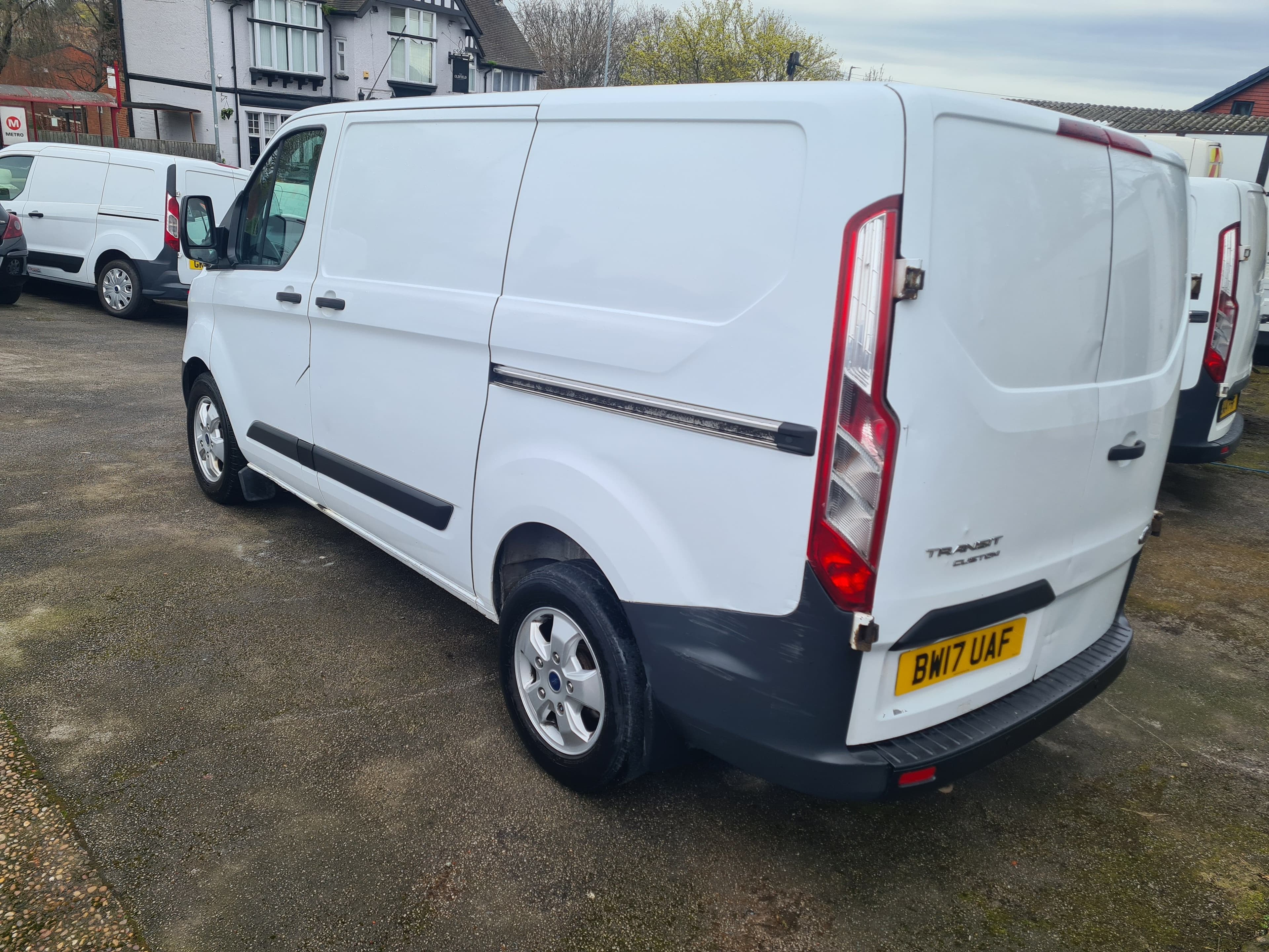 FORD TRANSIT 2.0 TDCI - Image 4
