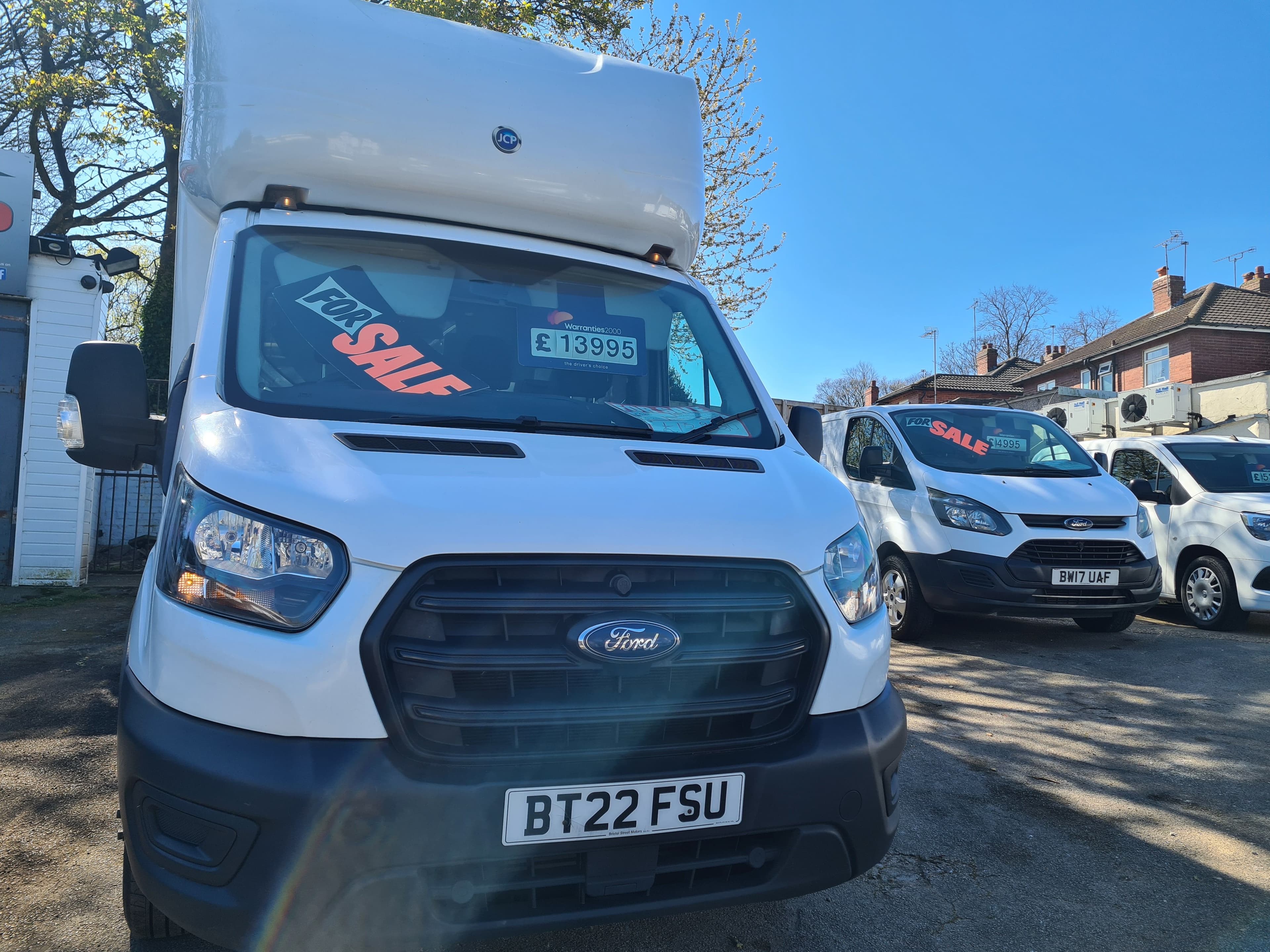 FORD TRANSIT LUTON - Image 3