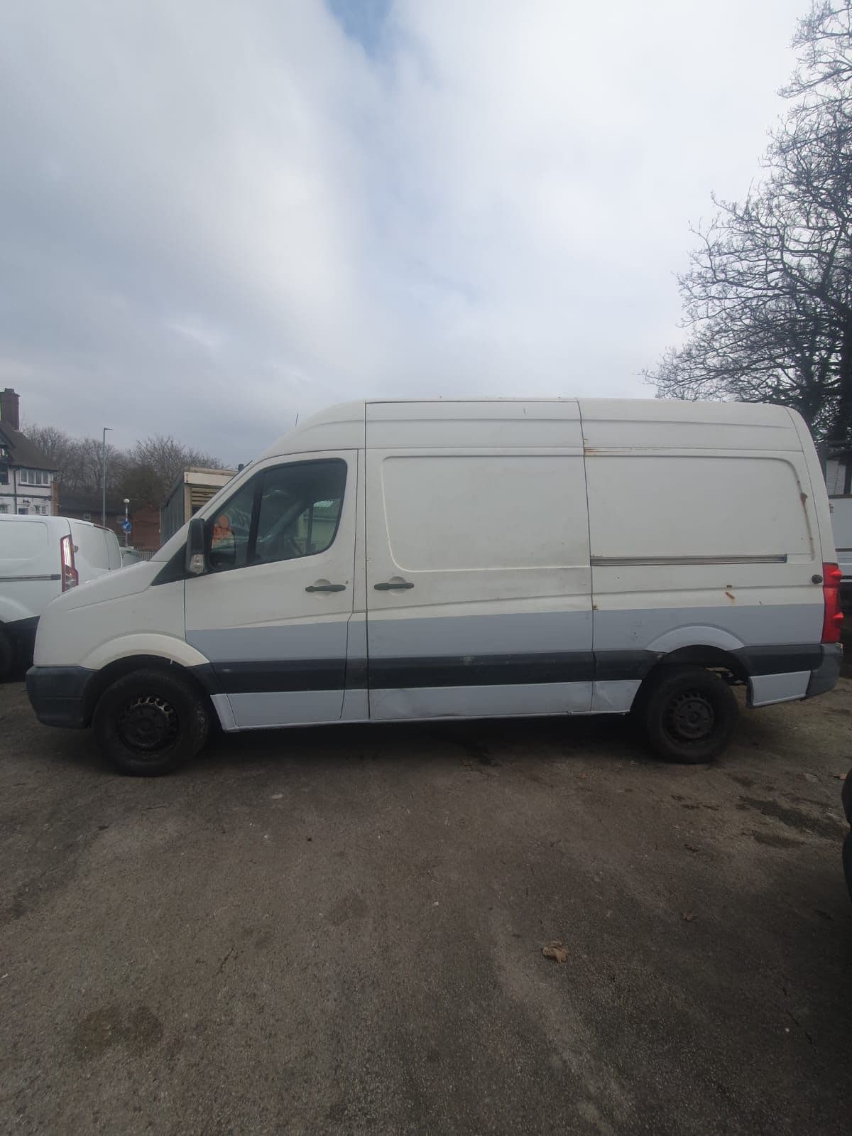 2014 VOLKSWAGEN CRAFTER HIGH ROOF - Image 2