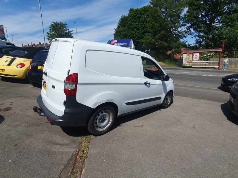 Ford Transit Courier 1.0 eco