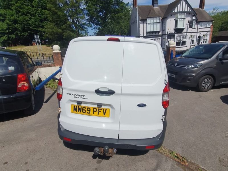 Ford Transit Courier 1.0 eco