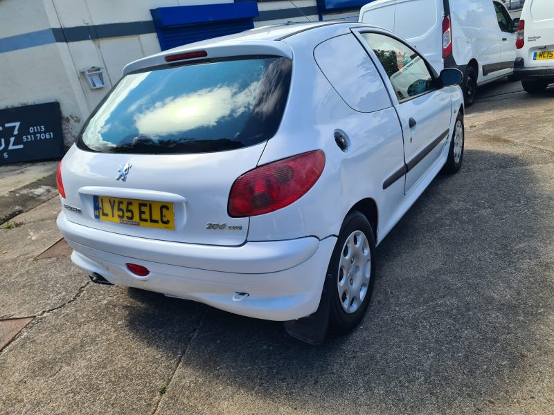 PEUGEOT 206 1.4 HDI VAN