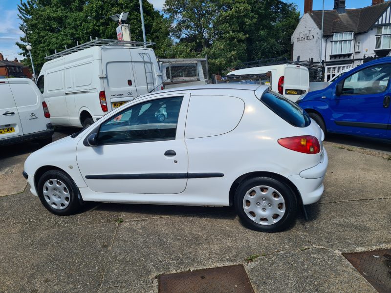 PEUGEOT 206 1.4 HDI VAN