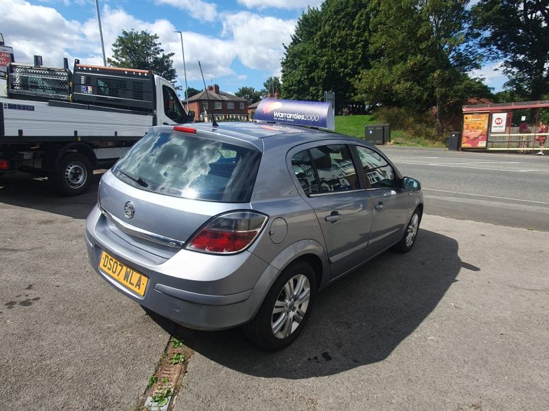 VAUXHALL ASTRA 1.8 AUTOMATIC