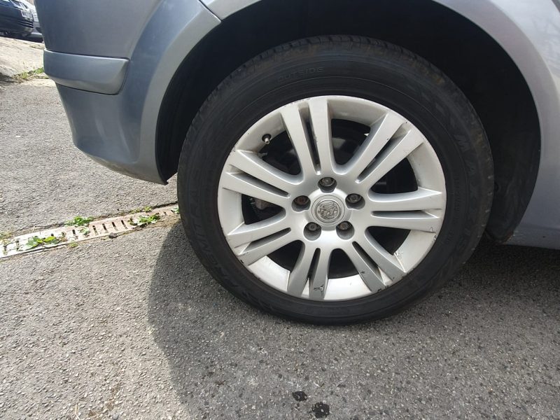 VAUXHALL ASTRA 1.8 AUTOMATIC
