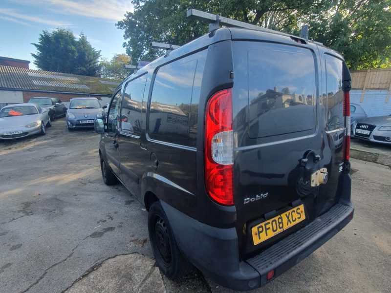 FIAT DOBLO VAN 1.3 DIESEL