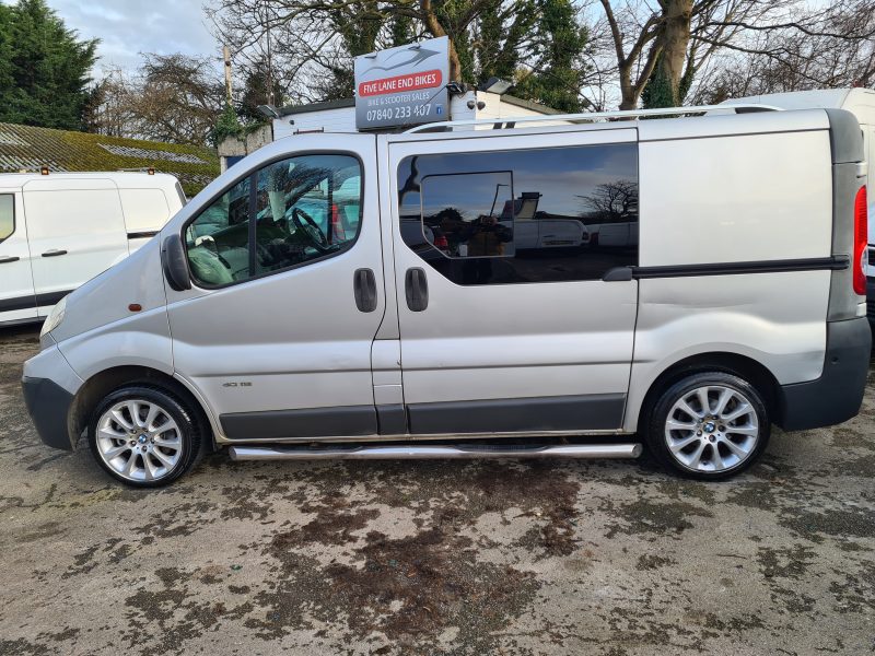 RENAULT TRAFIC FULL CAMPER CONVERSION