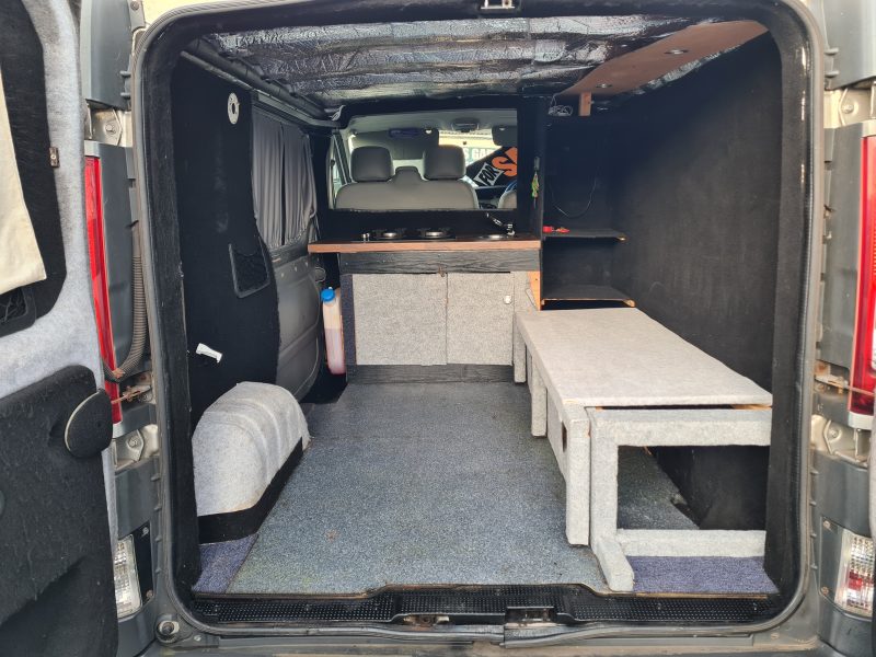 RENAULT TRAFIC FULL CAMPER CONVERSION